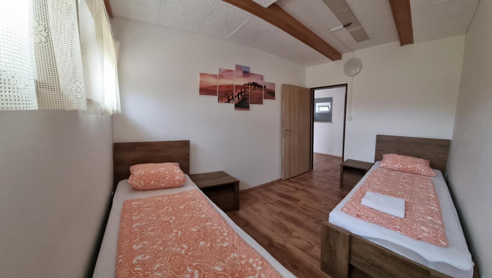 Apartmany Vinarstvi Klucov Lstibor Exterior photo
